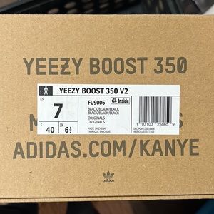 Yeezy 350 Black